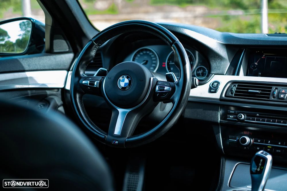 BMW 520 d Pack M Auto - 23
