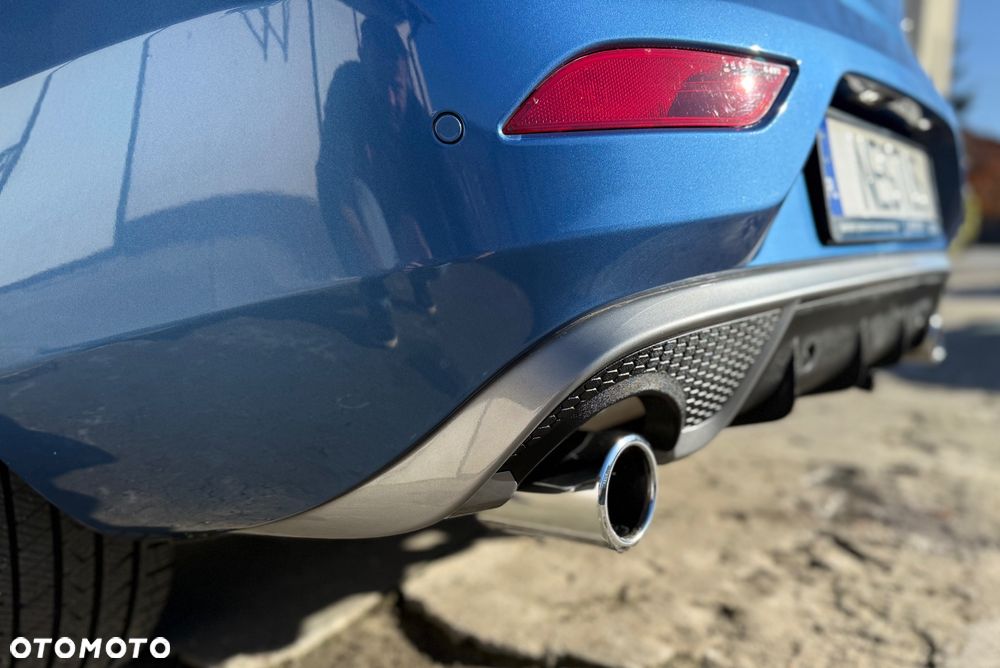 Volvo V40 D3 Drive-E R-Design Momentum - 32