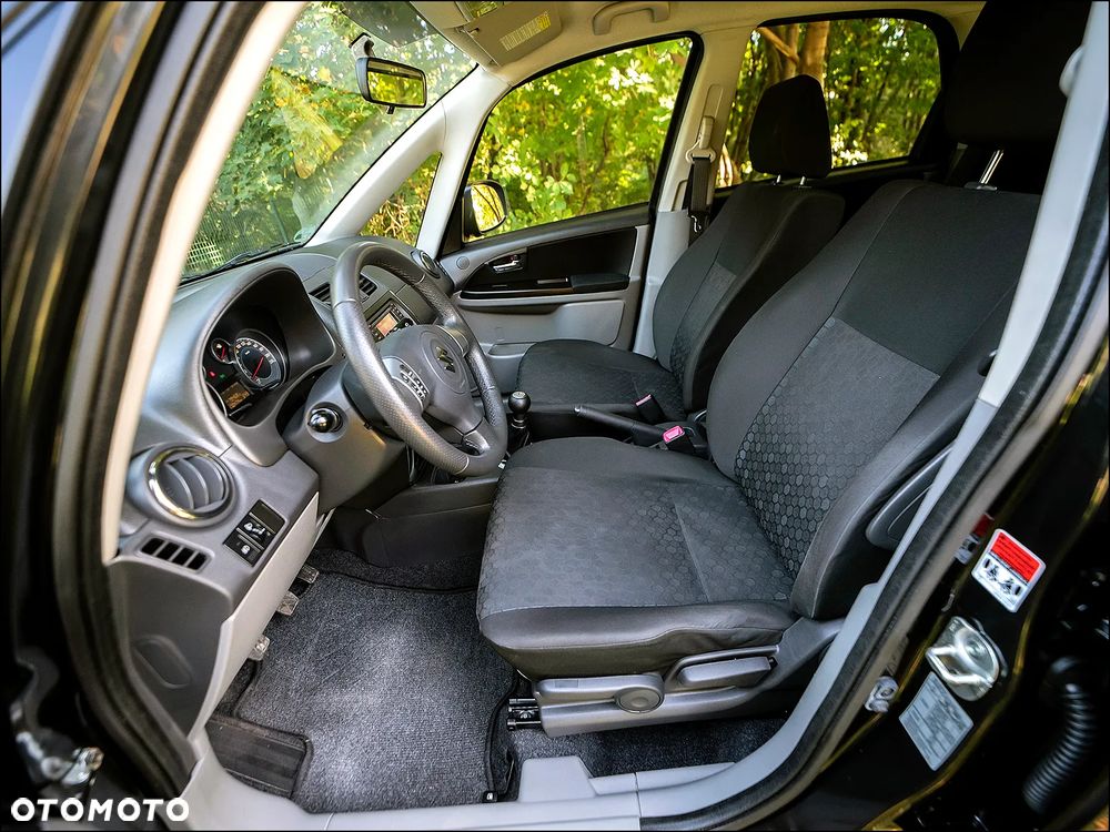 Suzuki SX4 - 17