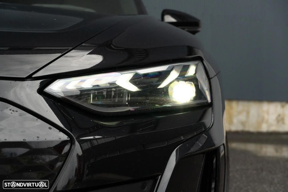 Audi e-tron GT quattro - 48