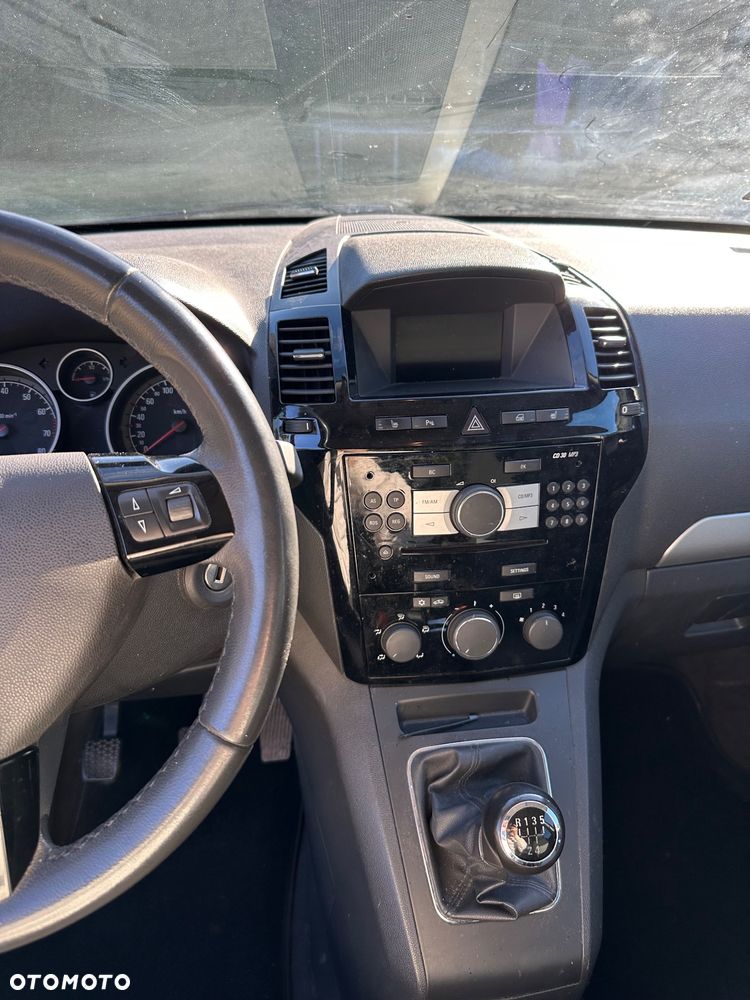 Opel Zafira 1.8 111 - 10