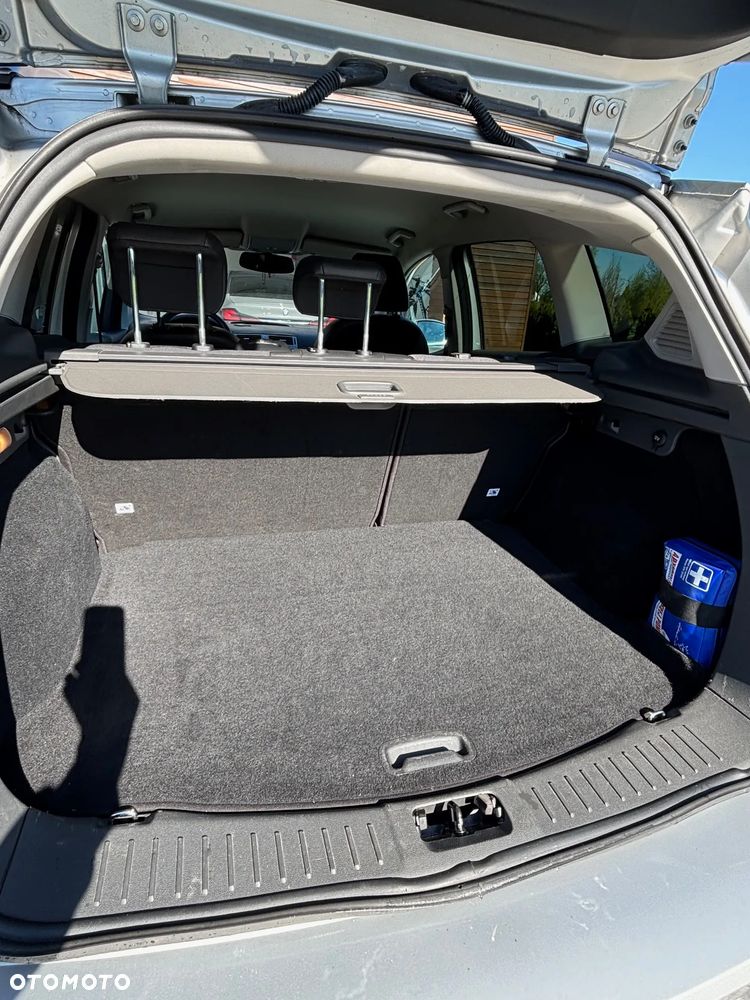 Ford Kuga 2.0 TDCi Titanium FWD - 5
