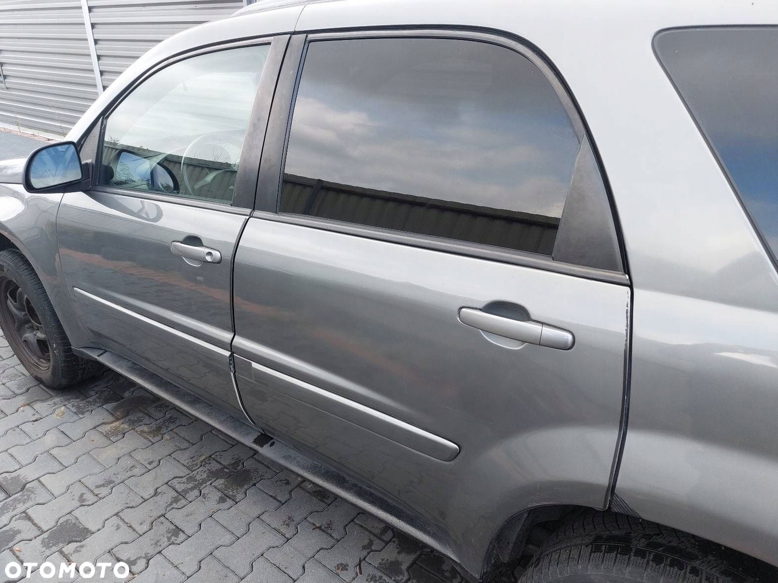 DRZWI KOMPLETNE LEWY TYŁ CHEVROLET EQUINOX I WA232M - 1