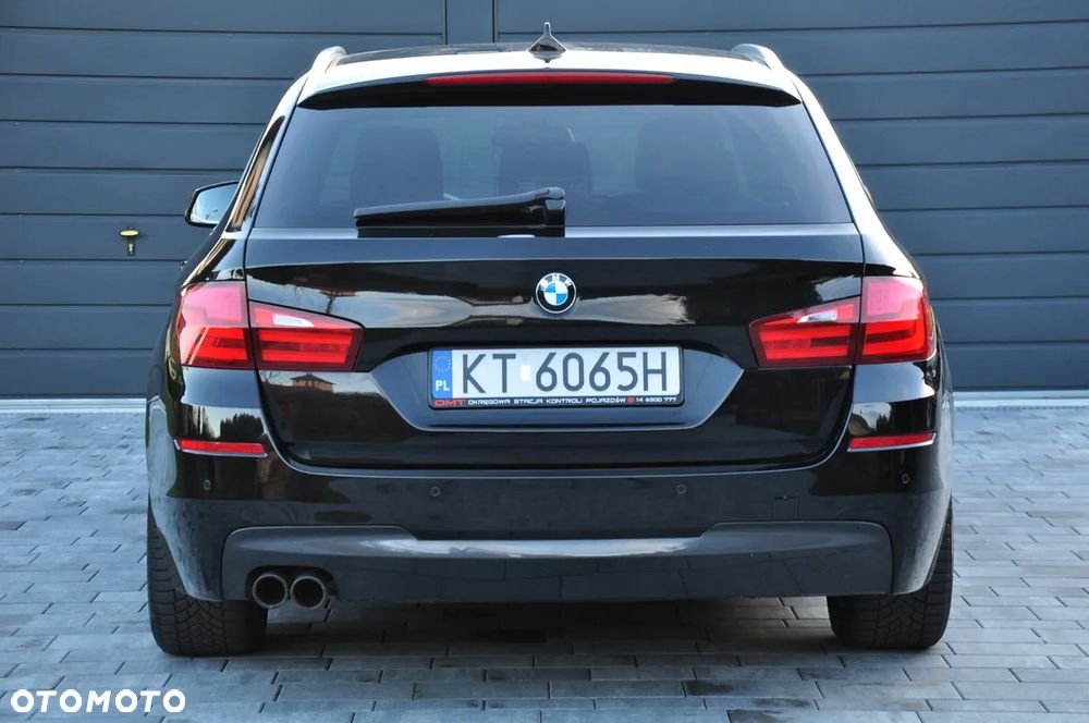 BMW Seria 5 520d Touring Luxury Line - 6