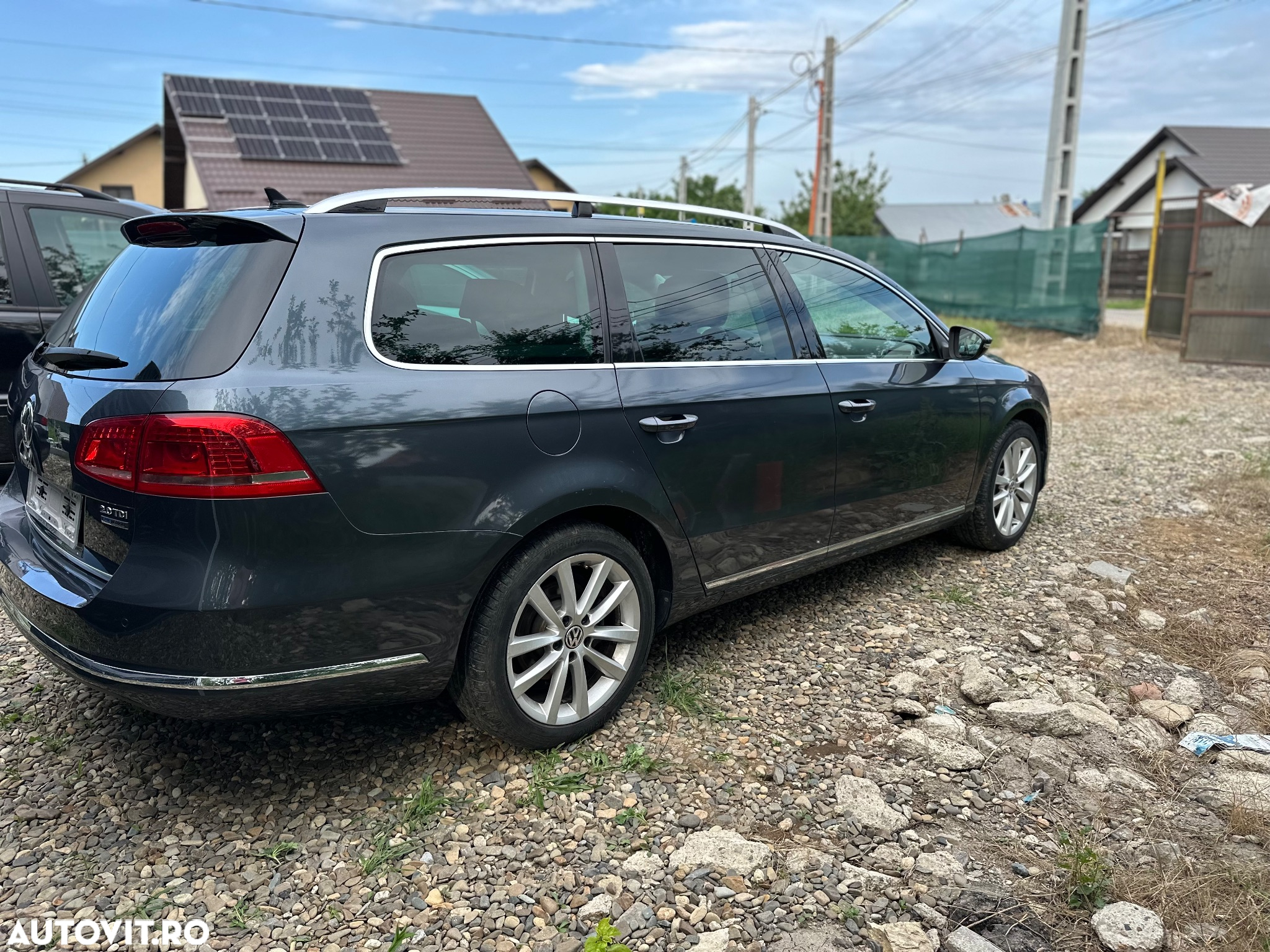 Volkswagen Passat Variant 2.0 TDI DSG BlueMotion Technology Highline - 21