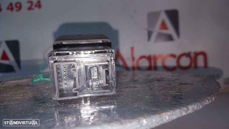 INTERRUPTOR AUXILIAR OPEL MOKKA SELECTIVE 4X4 - 4