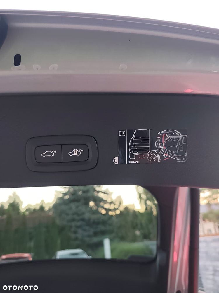 Volvo C40 P8 Recharge AWD Plus - 13