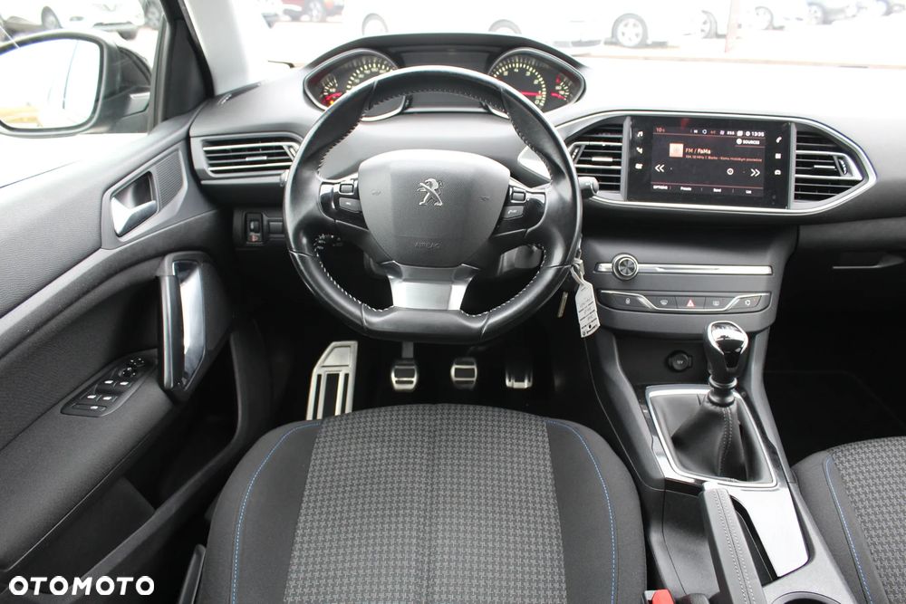 Peugeot 308 PureTech 110 Stop & Start Style - 19