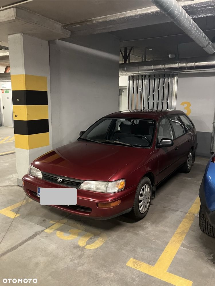 Toyota Corolla - 4