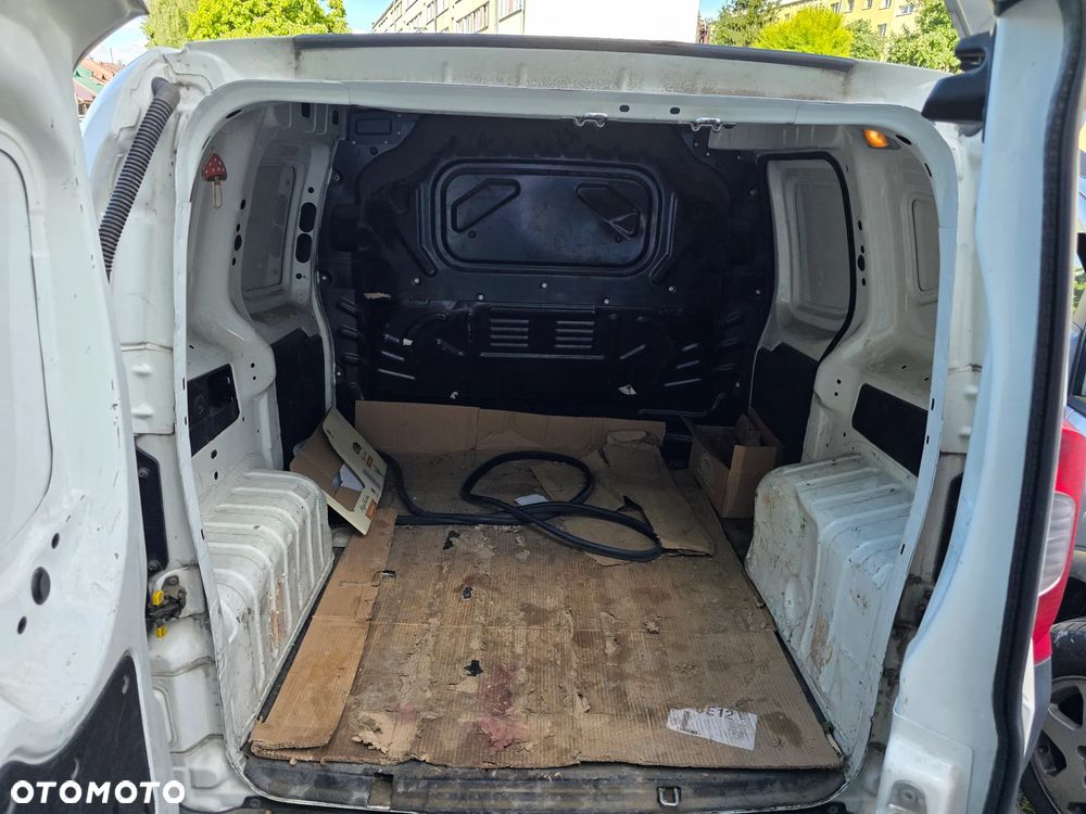 Fiat Fiorino 1.4 Easy - 2