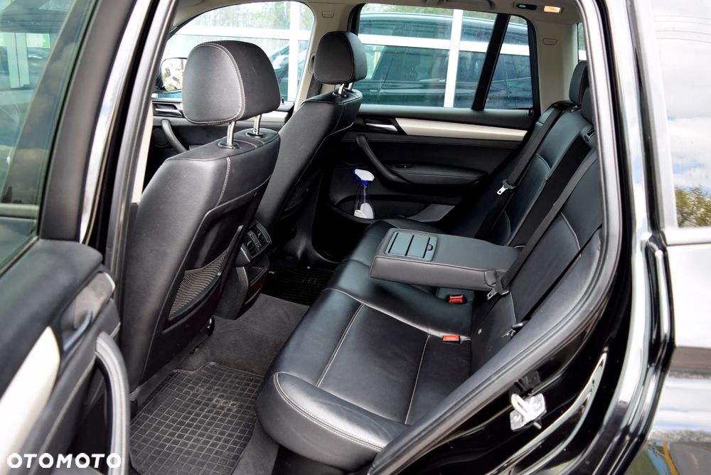 BMW X3 xDrive20d - 8