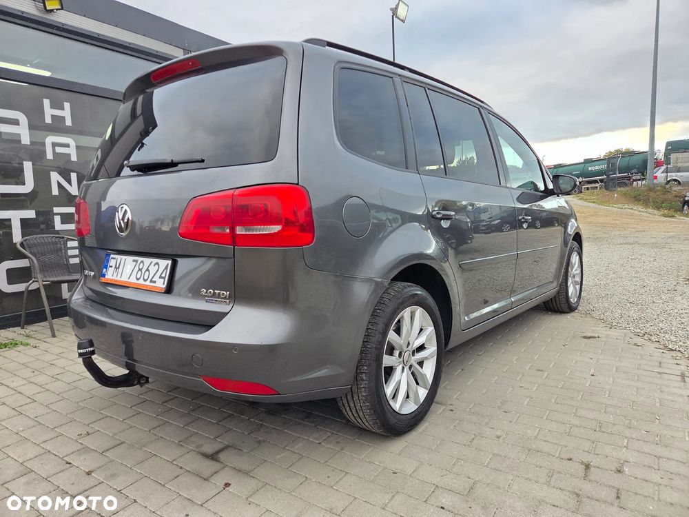 Volkswagen Touran 2.0 TDI DPF BlueMotion Technology Comfortline - 6
