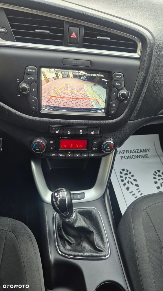 Kia Ceed 1.0 T-GDI ISG Dream-Team Edition - 32