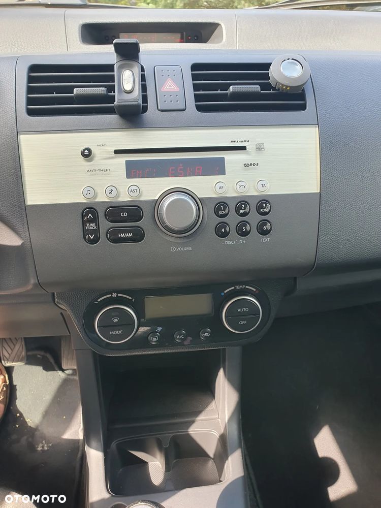 Suzuki Swift 1.3 GS - 13