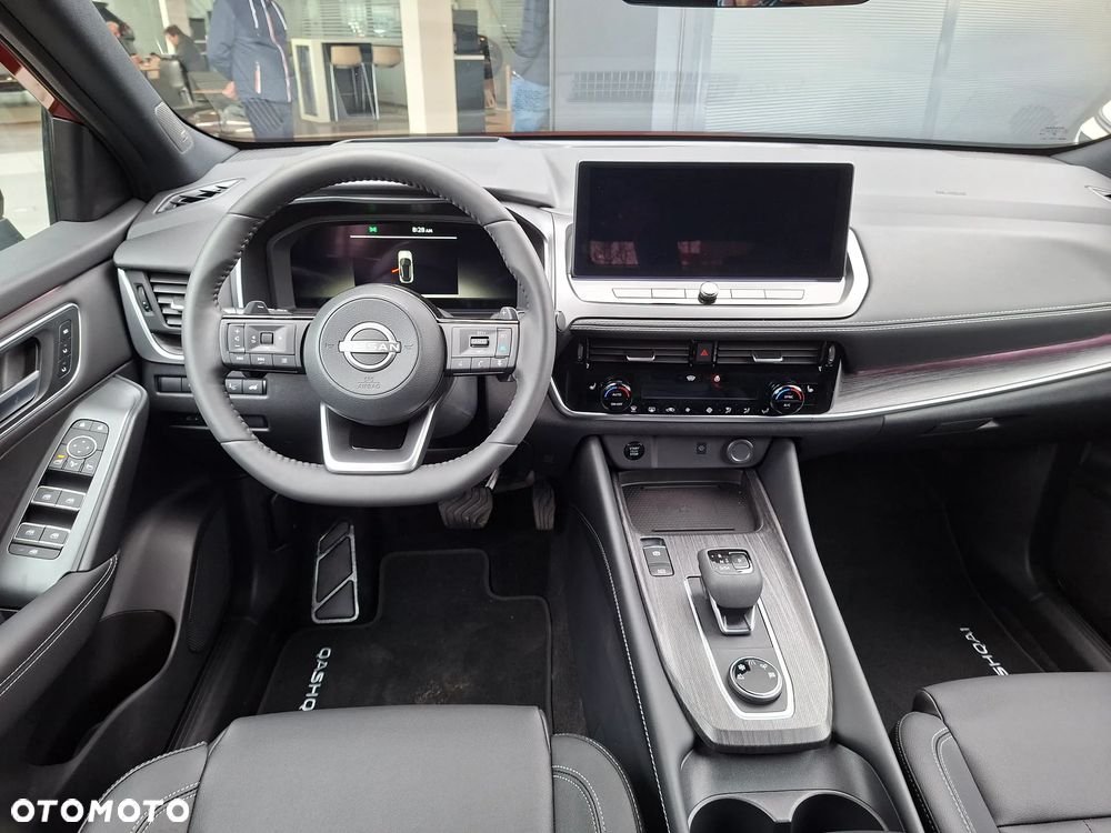 Nissan Qashqai 1.3 DIG-T MHEV 4x4 Tekna Xtronic - 7
