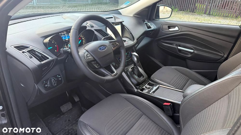 Ford Kuga 2.0 TDCi AWD Titanium - 11