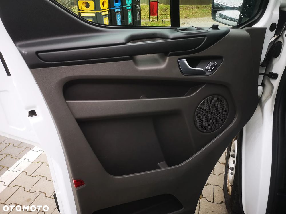 Ford Transit Custom - 22