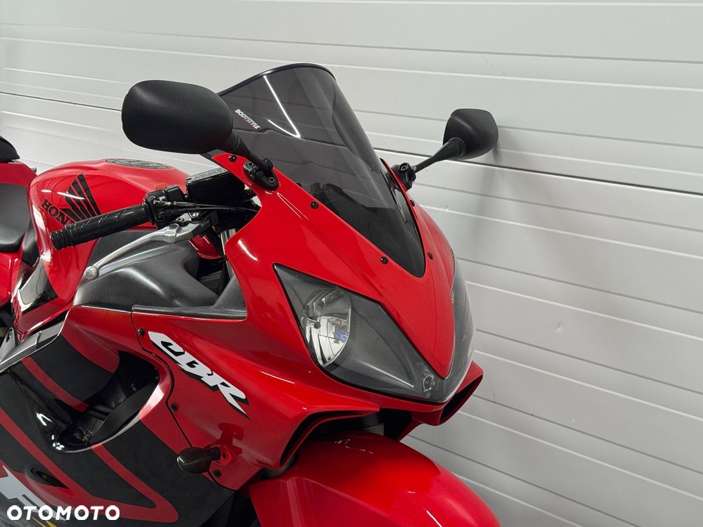 Honda CBR - 12