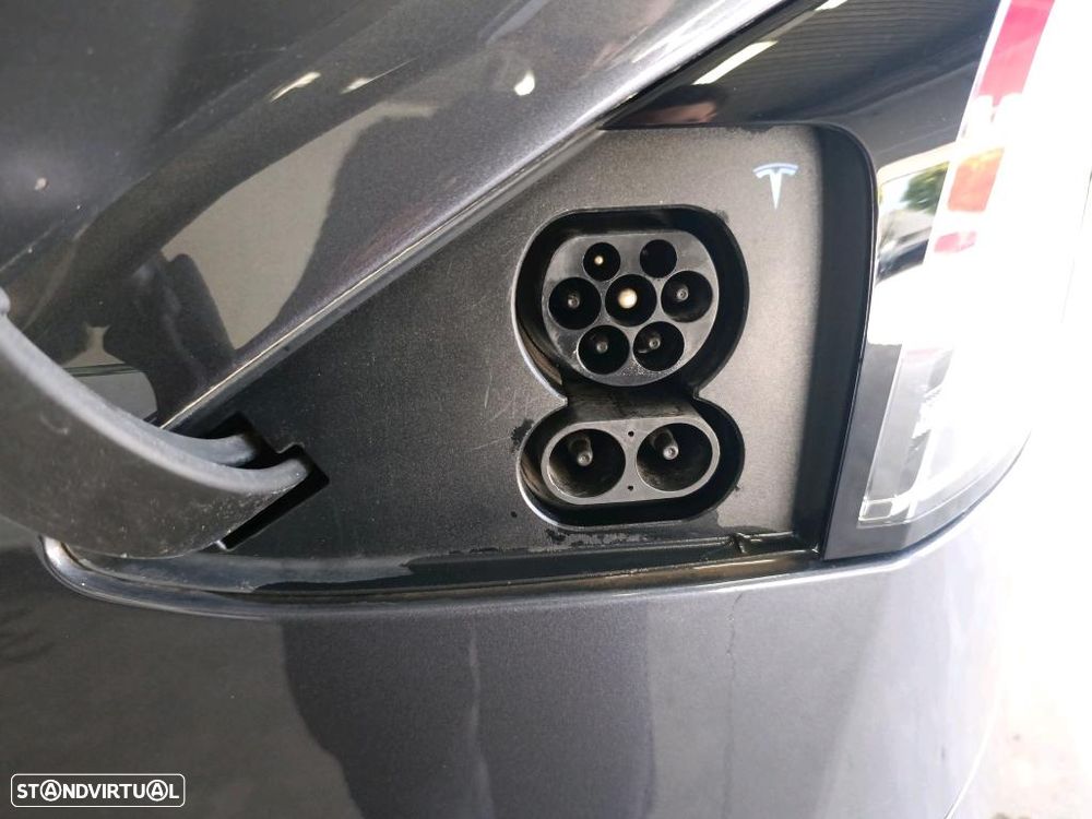 Tesla Model X Long Range AWD - 10