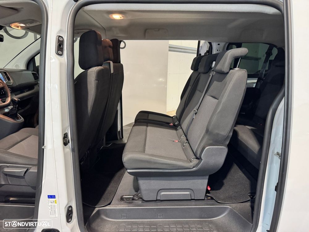 Opel Vivaro 1.5 CDTi L3H1 Essentia Inc - 42