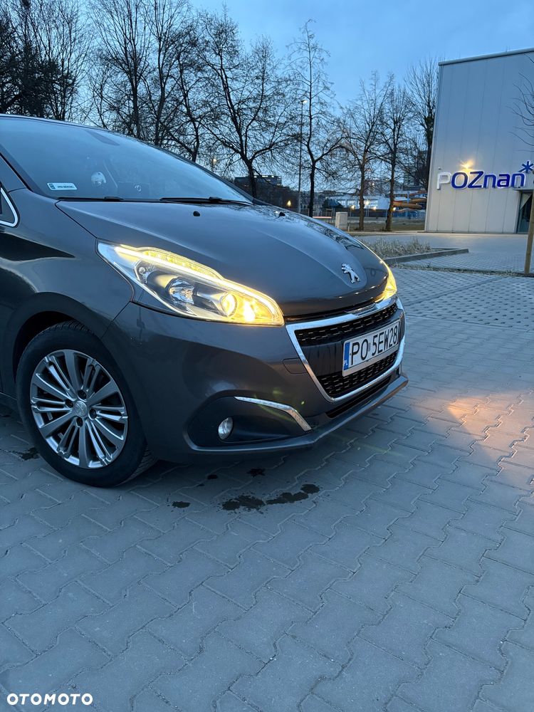Peugeot 208 1.2 PureTech Active - 11