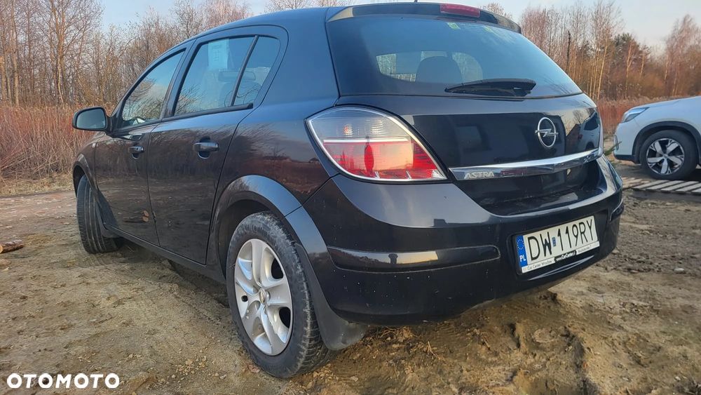 Opel Astra 1.6 - 4