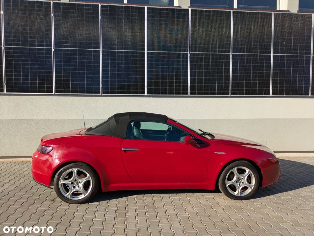 Alfa Romeo Spider 2.2 JTS 16V - 6