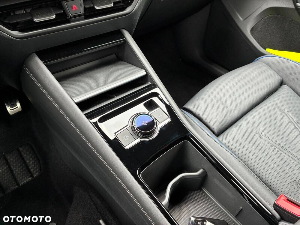 Volkswagen Tiguan - 25