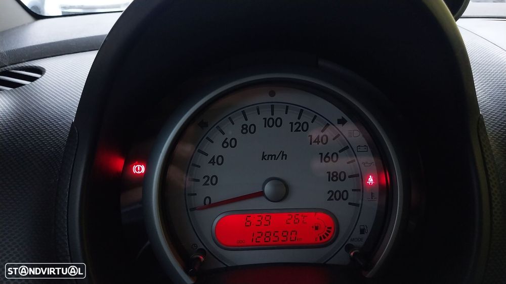 Suzuki Splash 1.0 GLS - 8