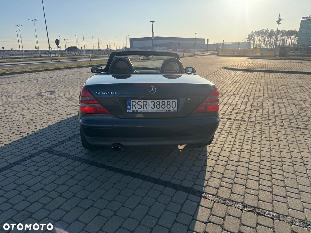 Mercedes-Benz SLK - 4