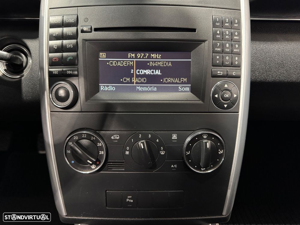 Mercedes-Benz B 180 CDI - 14