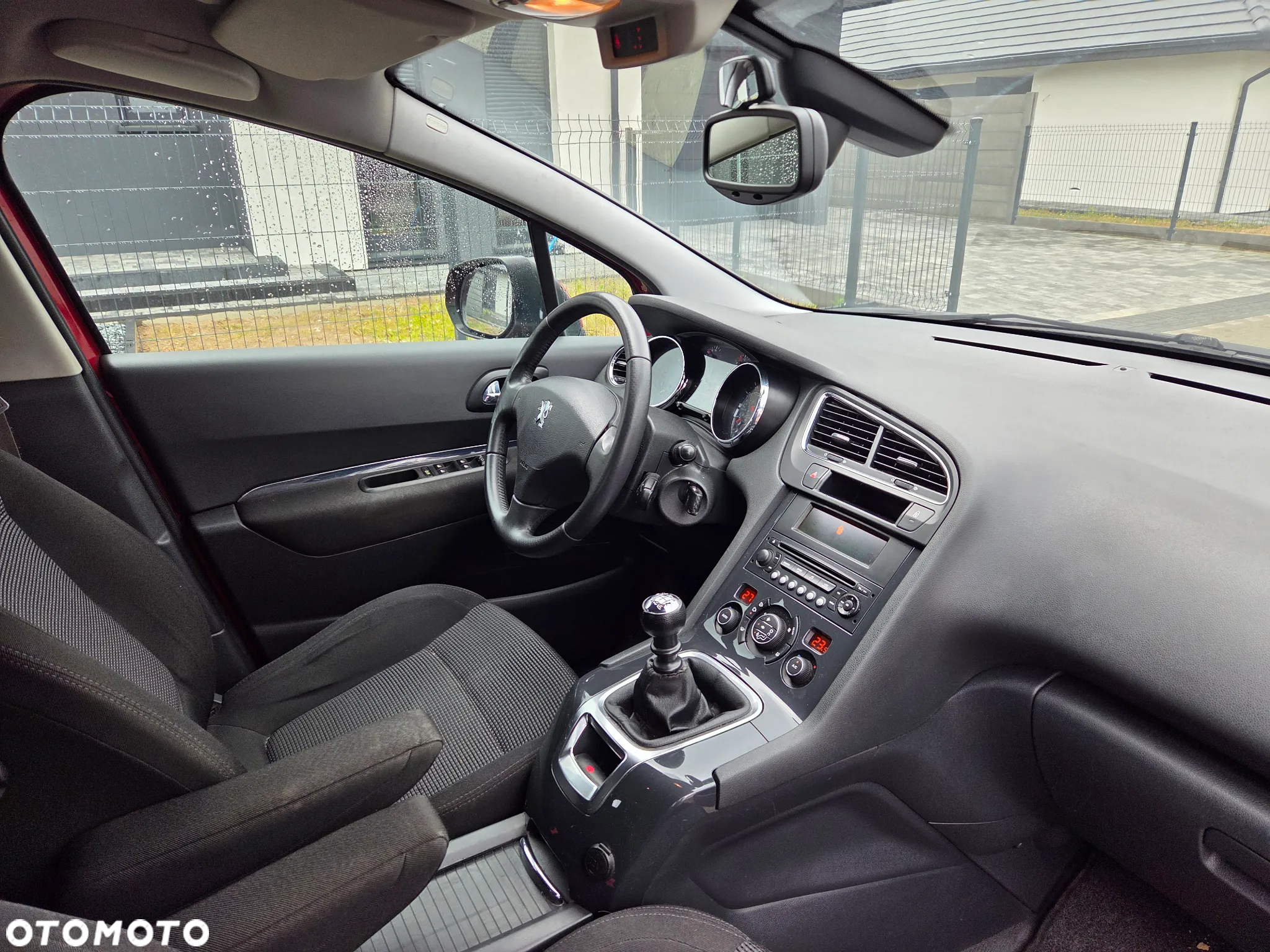 Peugeot 5008 - 11