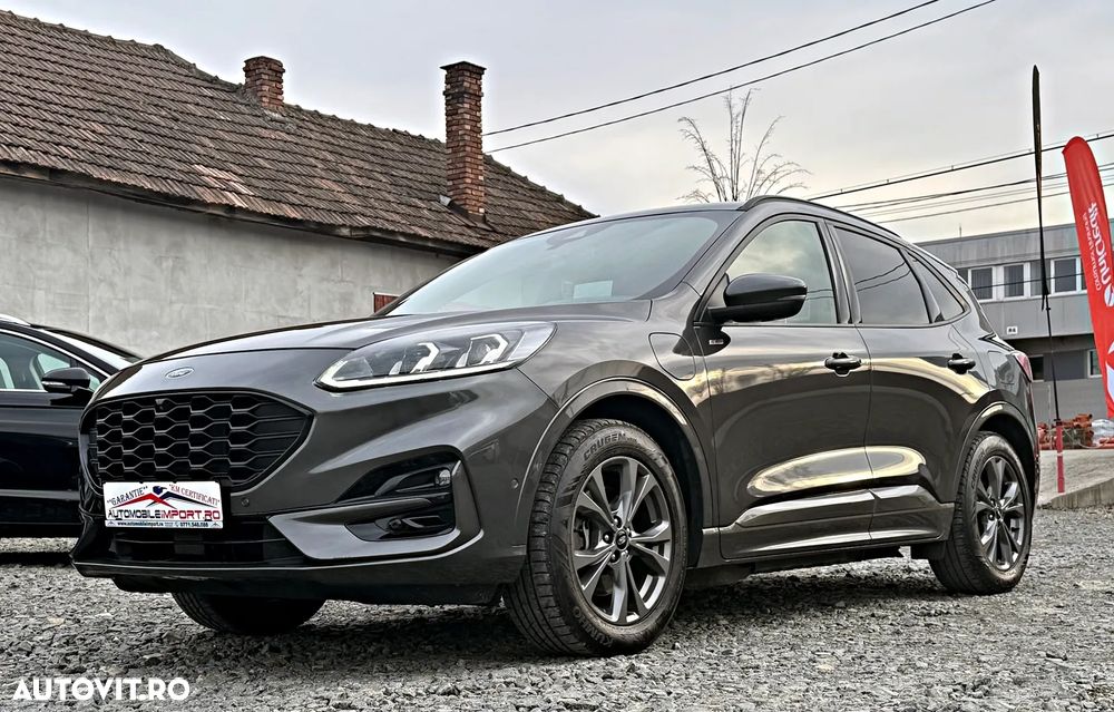 Ford Kuga 2.5 Duratec PHEV ST-LINE X - 30