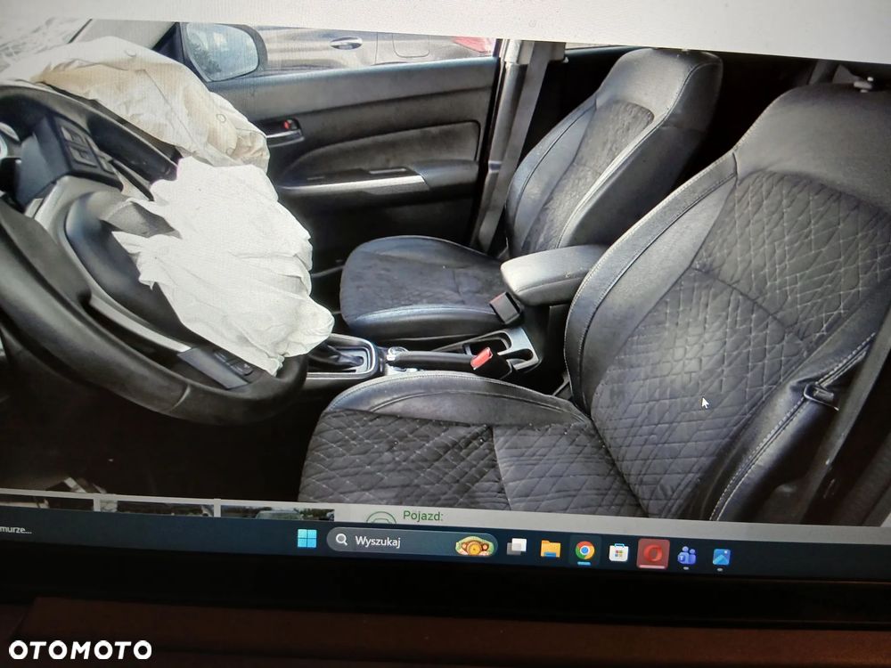 Suzuki Vitara 1.5 Strong Hybrid Premium 4WD AGS - 16