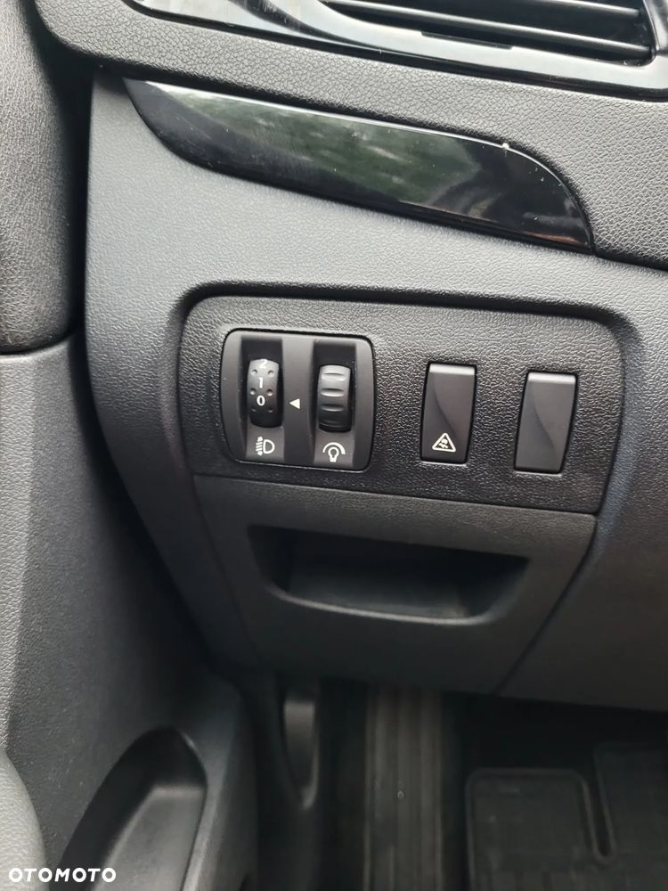 Renault Scenic dCi 110 FAP EDC Bose Edition - 35