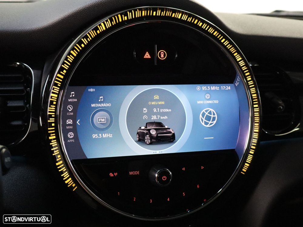 MINI Cabrio Cooper Auto - 26