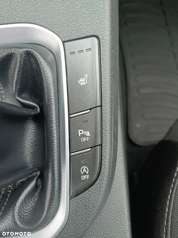 Hyundai i30 1.4 Premium - 23