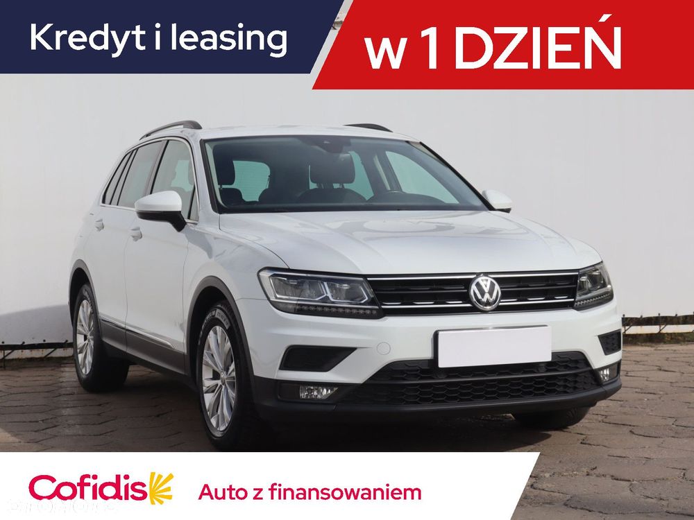 Volkswagen Tiguan - 2