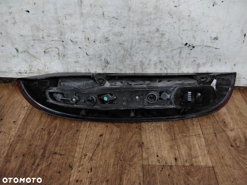 OPEL CORSA C LAMPA TYŁ PRAWA - 2