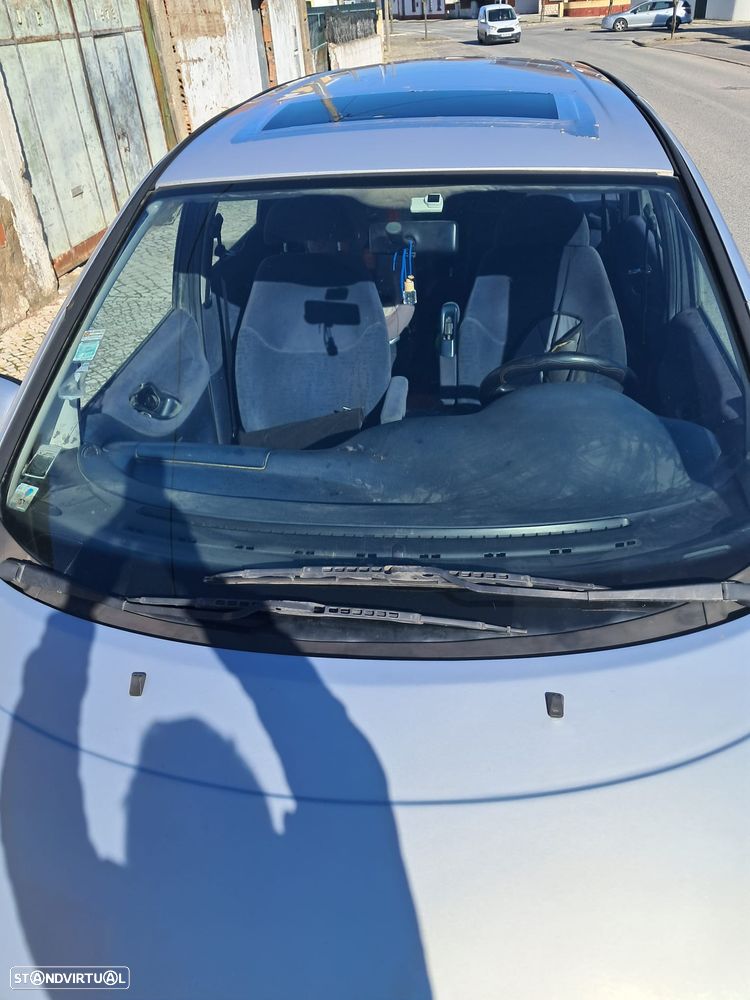 VW Sharan 1.9 TDi GL - 3