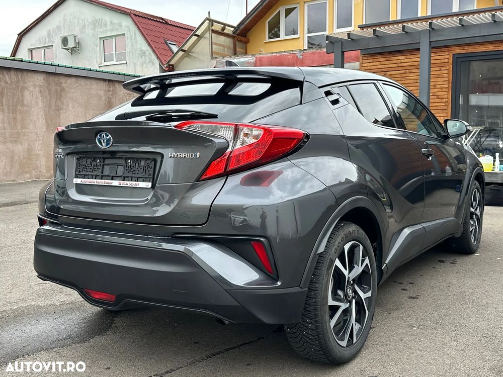 Toyota C-HR Hybrid Business-Edition - 29