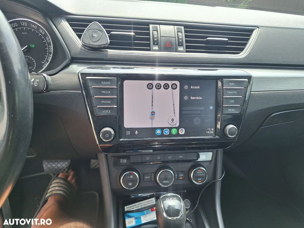 Skoda Superb 2.0 TDI DSG Ambition - 9