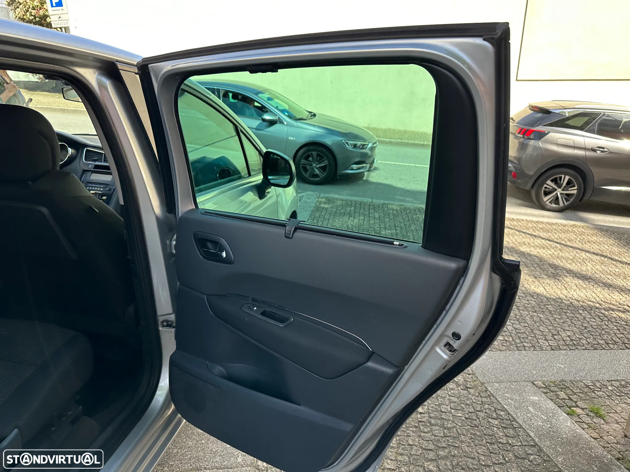 Peugeot 5008 1.6 HDi Executive - 26