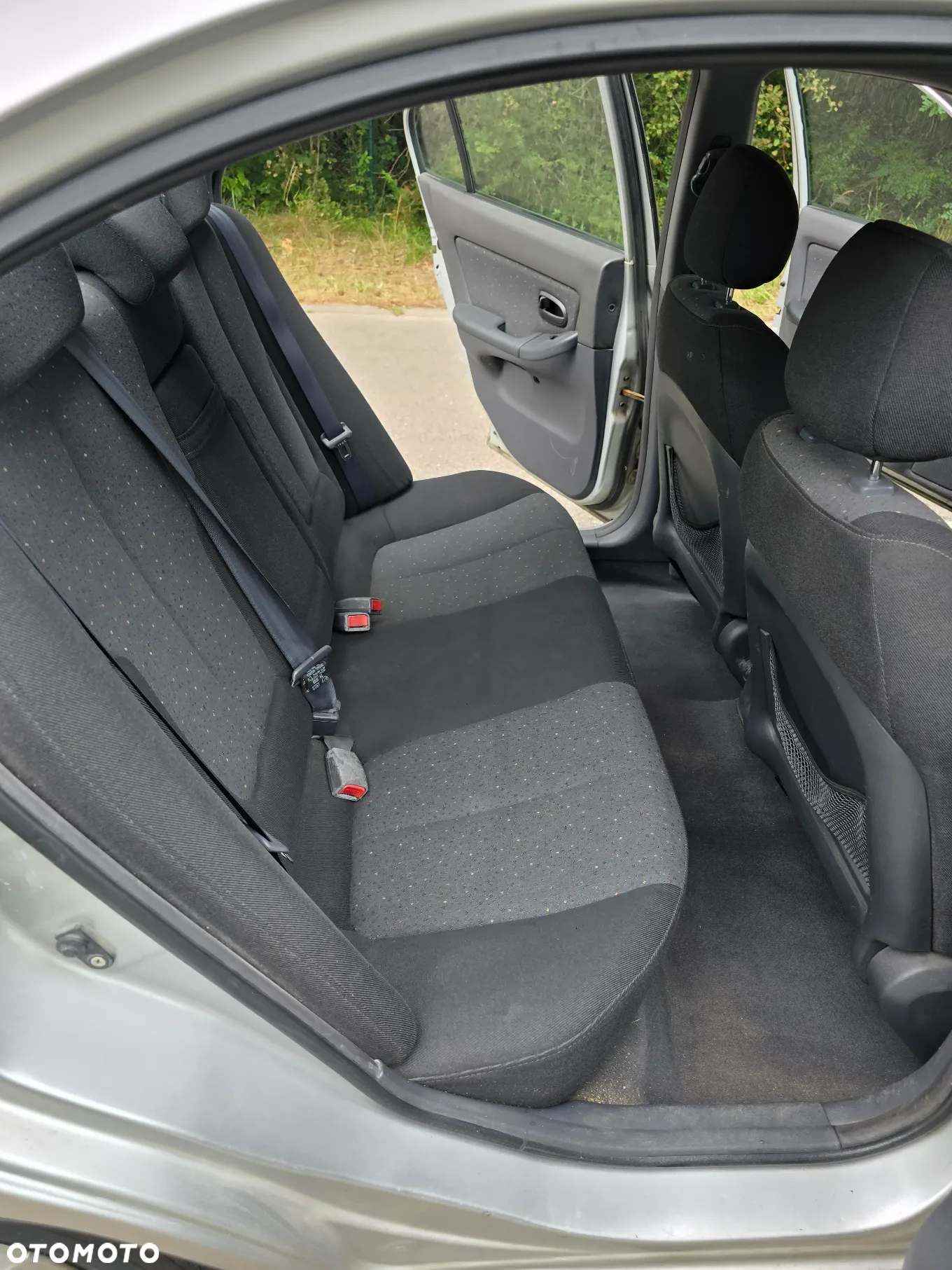 Hyundai Elantra 2.0 GLS - 22