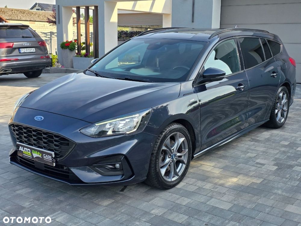 Ford Focus - 32