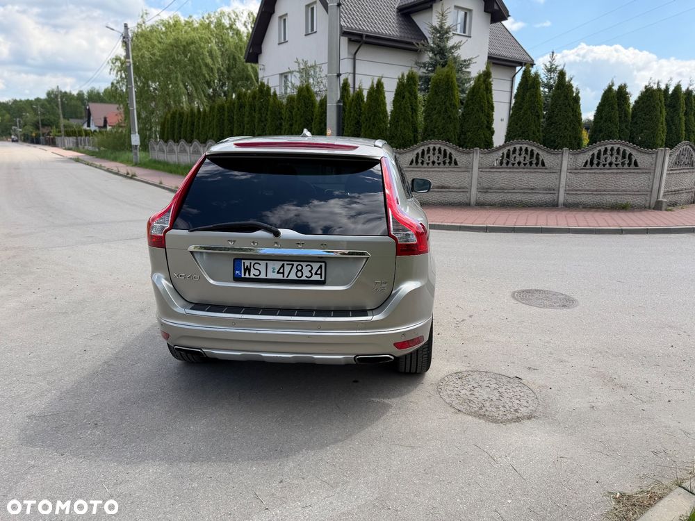 Volvo XC 60 - 6
