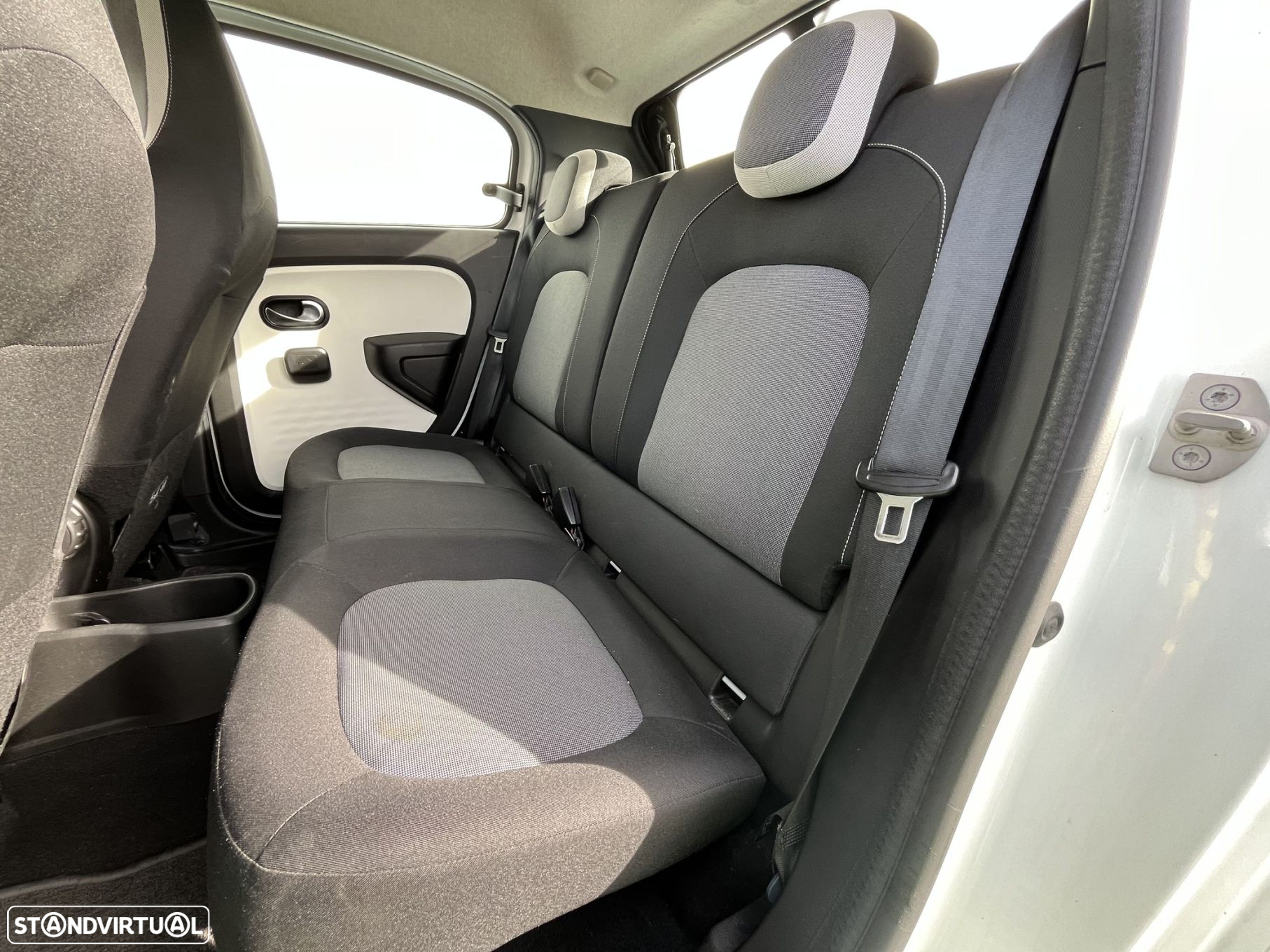 Renault Twingo 1.0 SCe Night&Day - 17