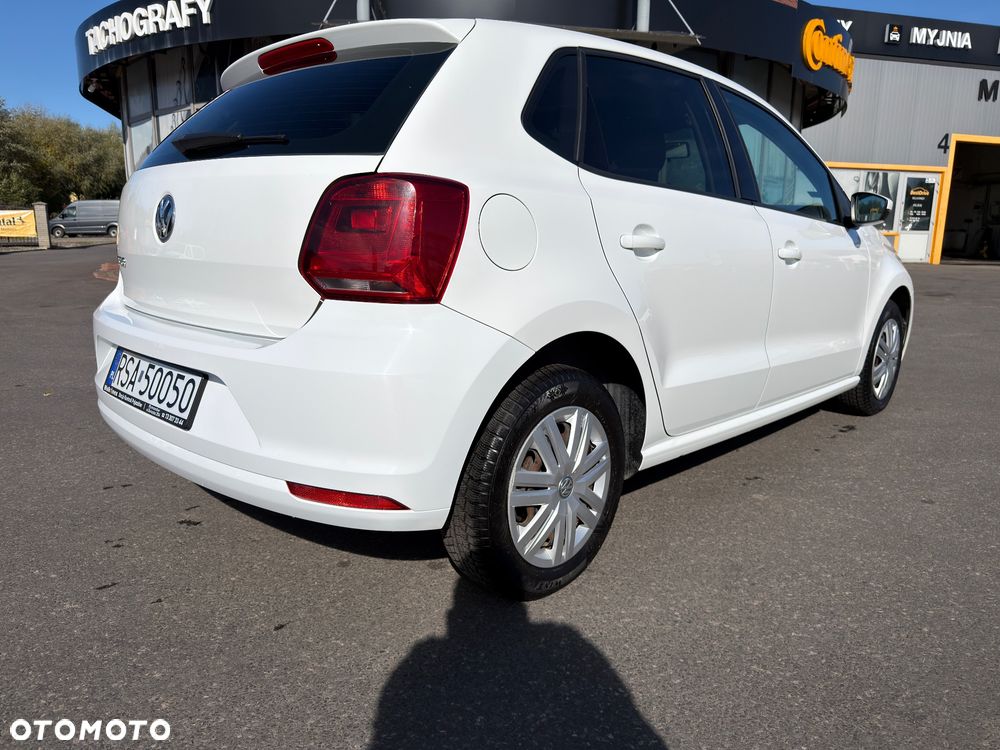 Volkswagen Polo - 8