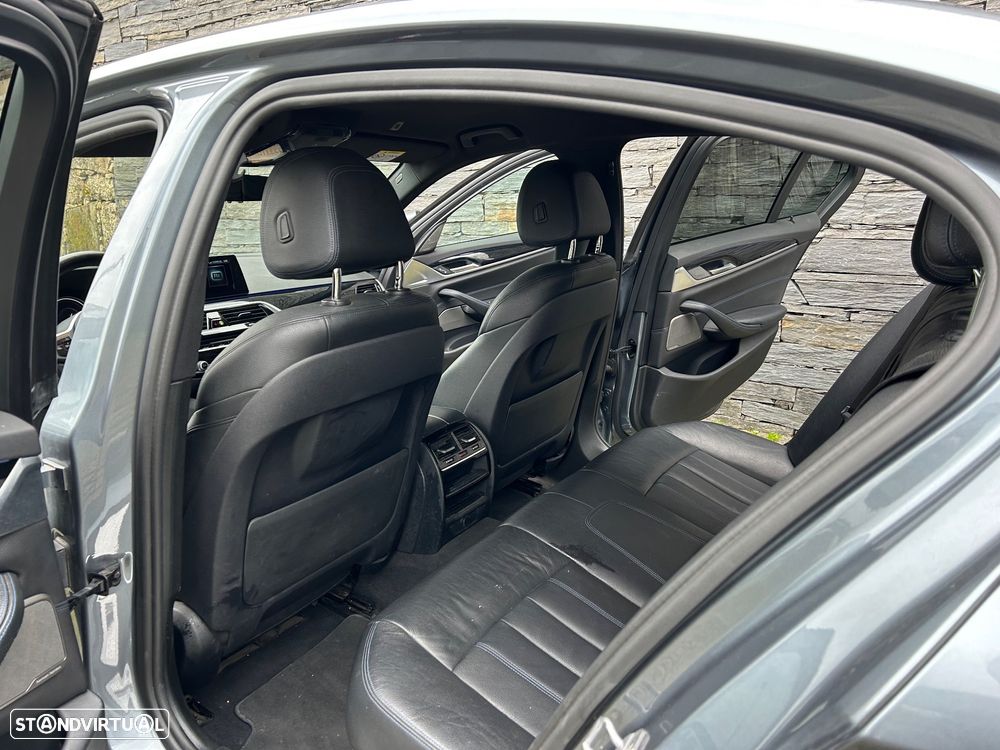 BMW 520 d Pack M Auto - 14