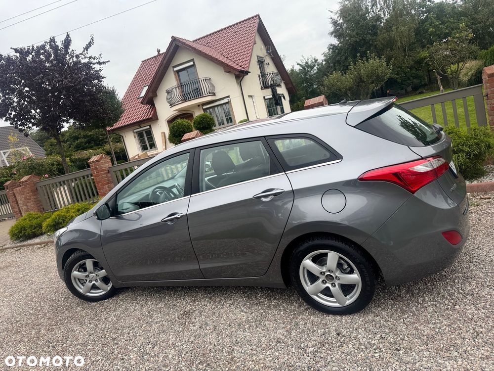 Hyundai i30 1.6 CRDi BlueDrive Classic - 22